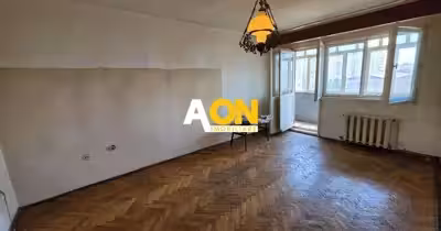 Apartament Cetate