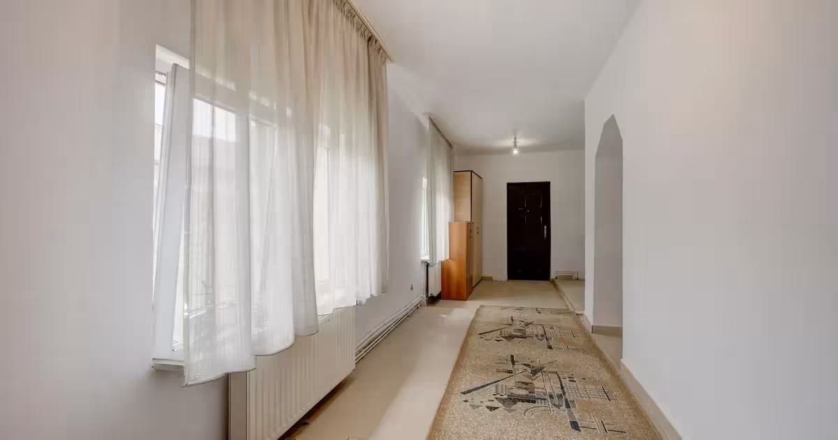 Casă individuală de vânzare cu 3 camere în Tâncăbești