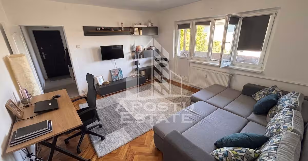 Apartament de vânzare cu 2 camere, mobilat în zona Girocului, Timișoara