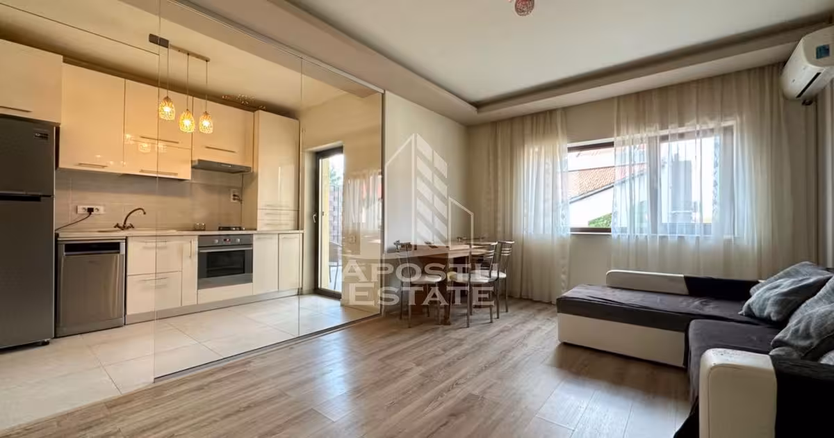 Apartament de vânzare cu 3 camere, mobilat în Dumbrăvița