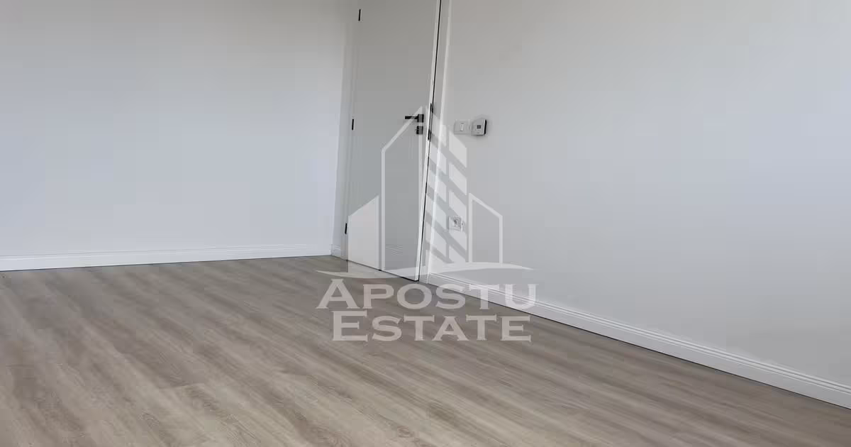 Casă de vânzare cu 4 camere în Sânandrei