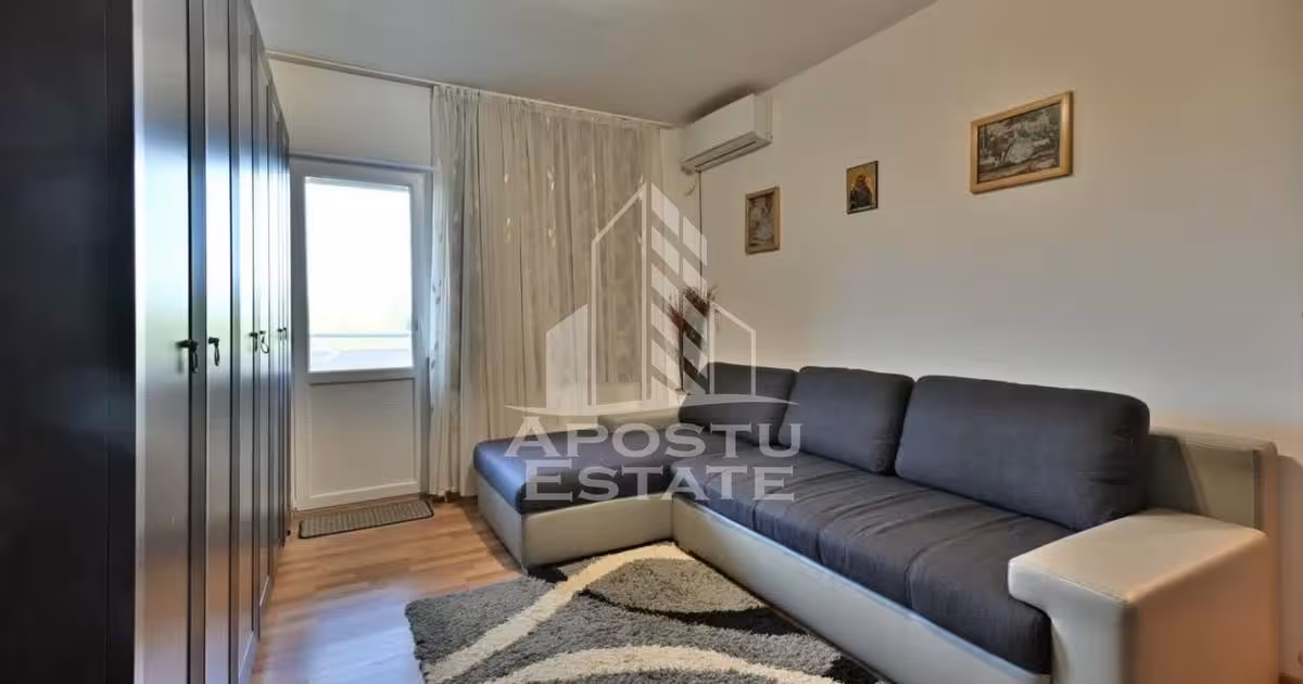Apartament de vânzare cu 3 camere, mobilat în zona Girocului, Timișoara