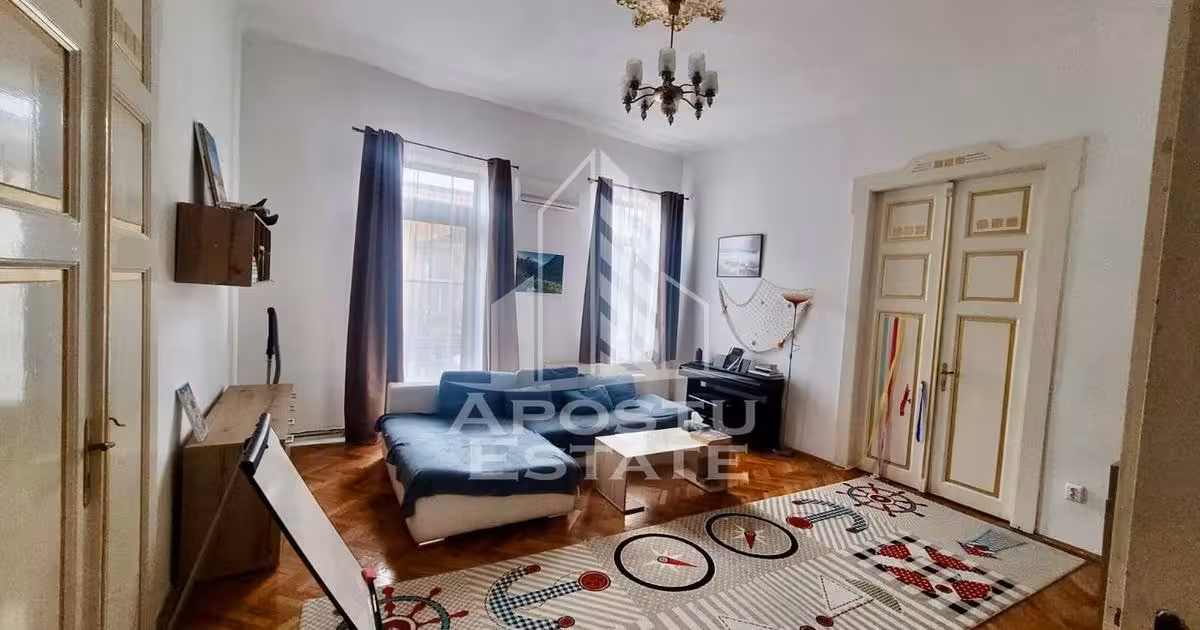 Apartament de vânzare cu 3 camere, mobilat în zona P-ța Maria, Timișoara