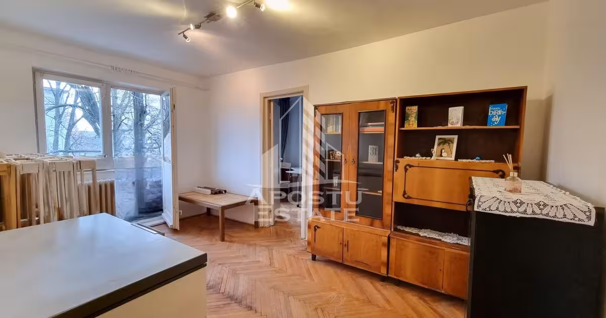 Apartament de vânzare cu 3 camere, mobilat în zona Dacia, Timișoara