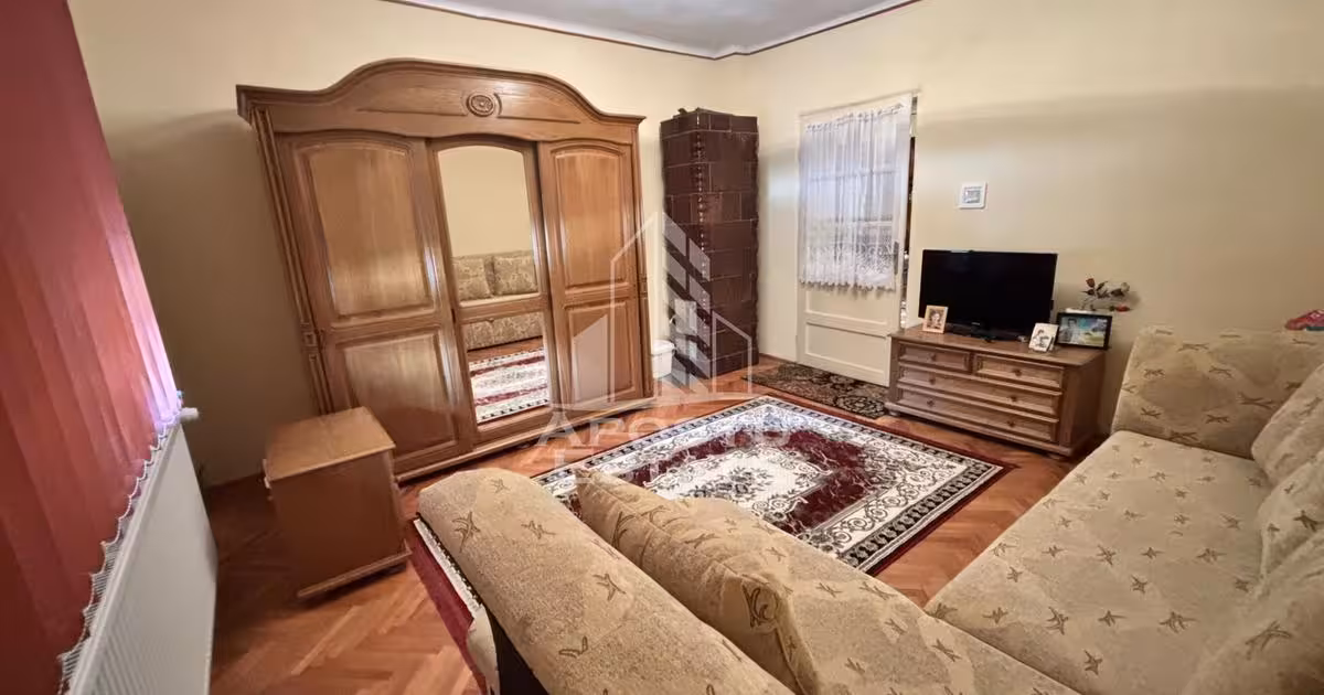 Casă individuală de vânzare cu 4 camere, mobilată în Giarmata