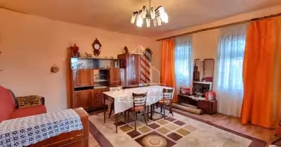 Casă Aradului