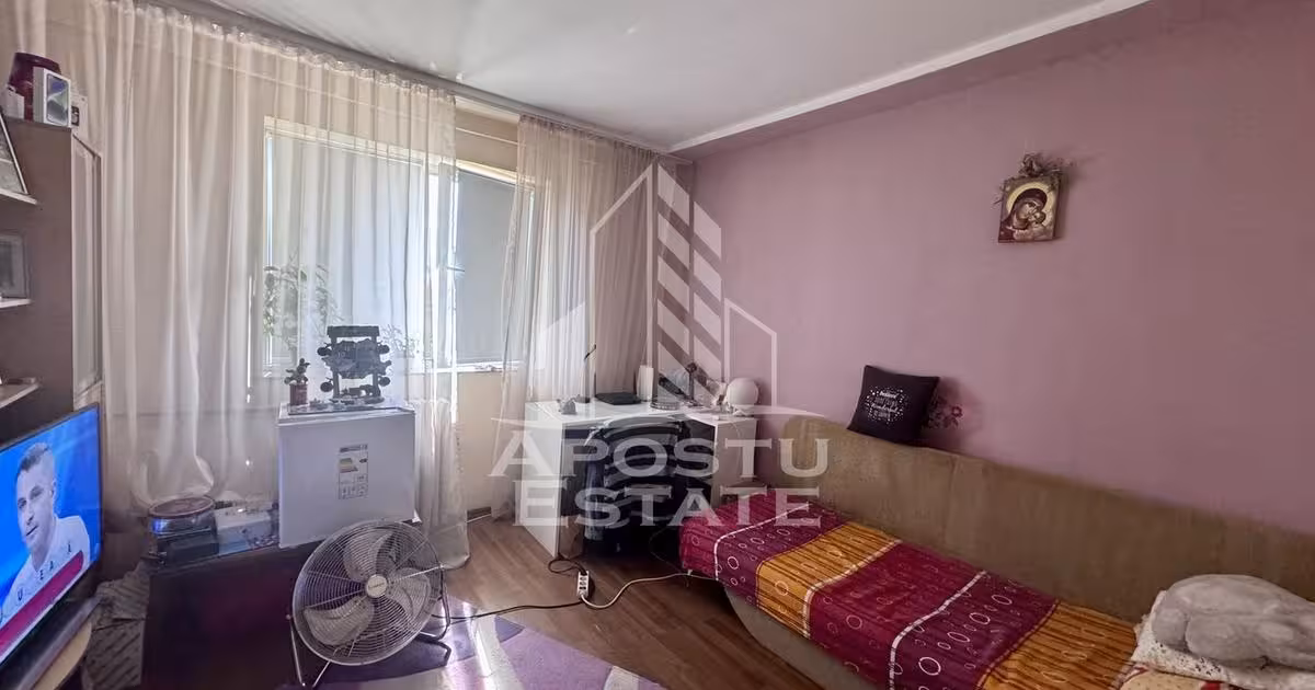 Apartament de vânzare cu 2 camere, mobilat în zona Aradului, Timișoara