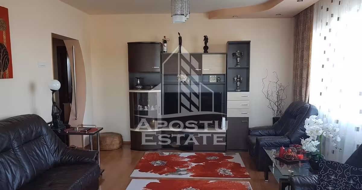 Apartament de vânzare cu 3 camere, mobilat în zona Tipografilor, Timișoara