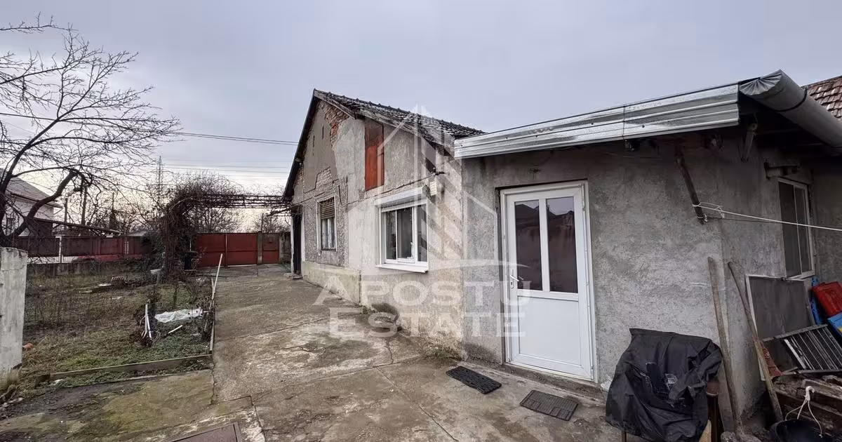Casă individuală de vânzare cu 3 camere în zona Ronaț, Timișoara