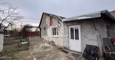 Casă Ronaț