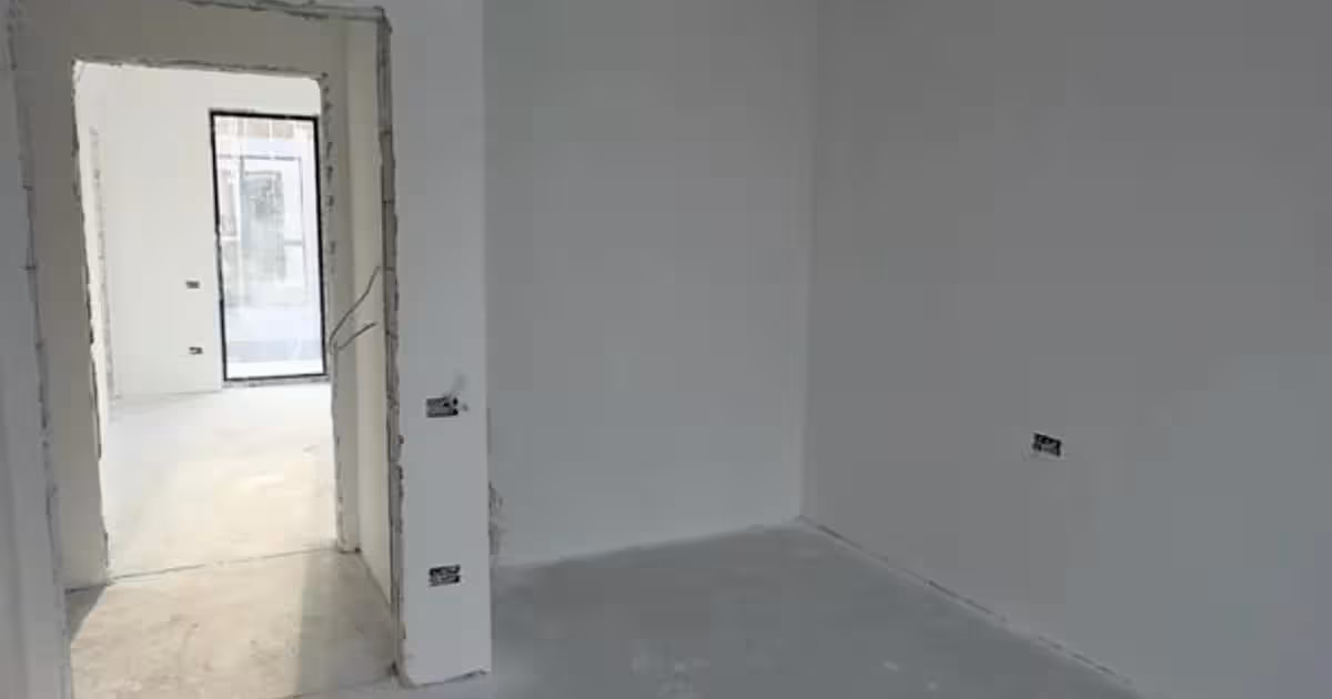 Casă de vânzare cu 3 camere în Popești-Leordeni