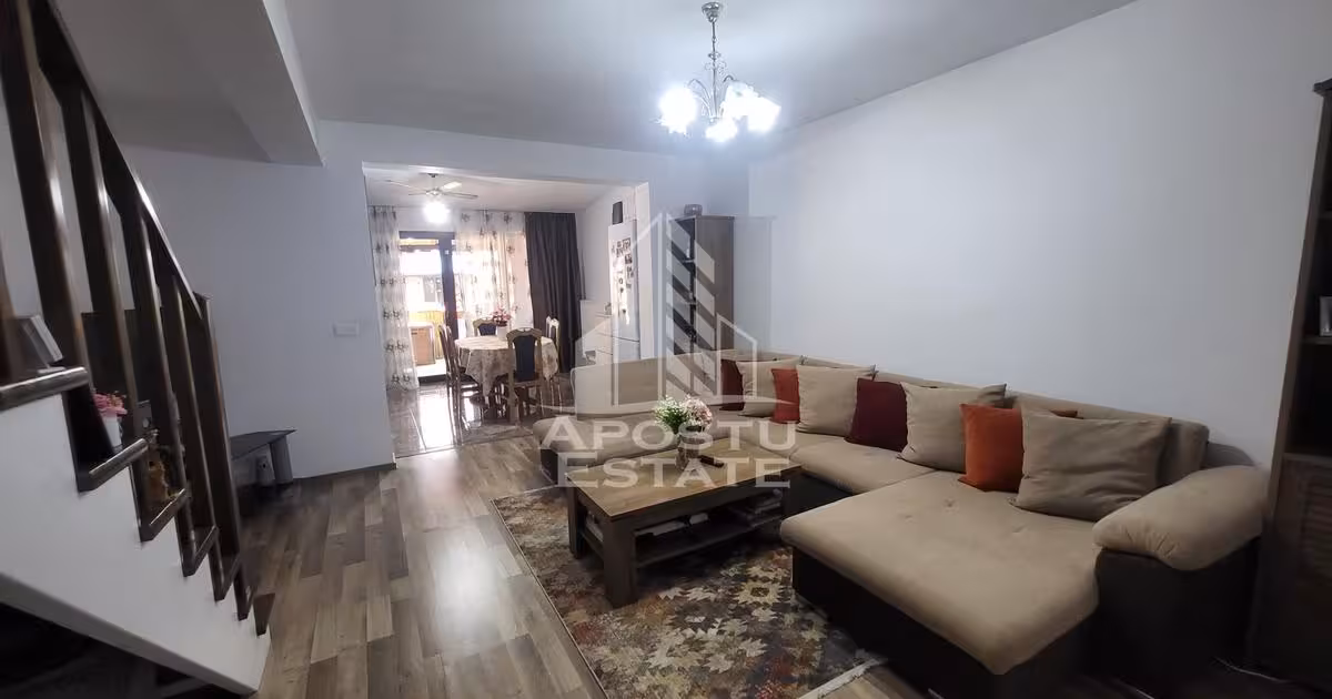 Casă de vânzare cu 4 camere, mobilată în Dumbrăvița