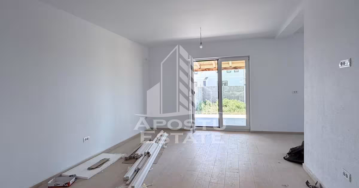 Casă individuală de vânzare cu 5 camere în Săcălaz