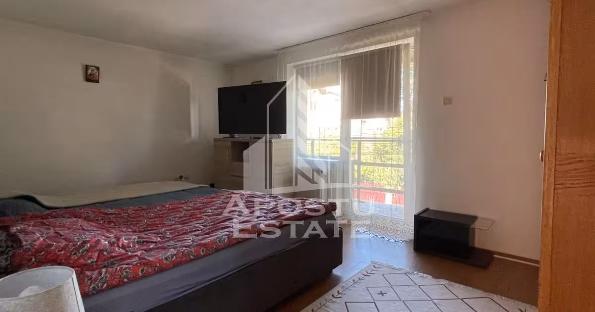 Casă individuală de vânzare cu 7 camere în zona Freidorf, Timișoara