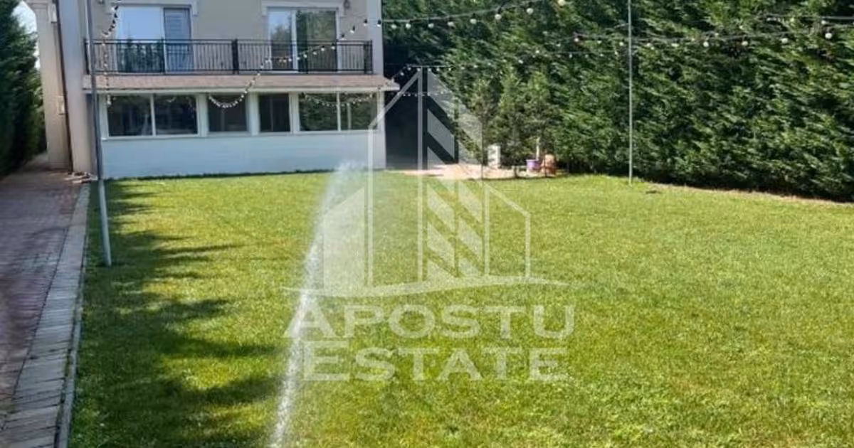 Casă individuală de vânzare cu 10 camere, mobilată în zona Lipovei, Timișoara
