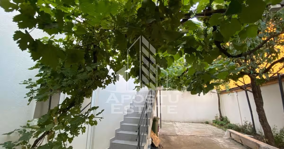 Casă individuală de vânzare cu 4 camere în zona Exterior Vest, Timișoara
