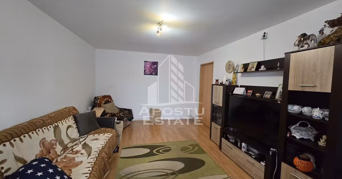 Apartament de vânzare cu 4 camere, mobilat în zona Lipovei, Timișoara