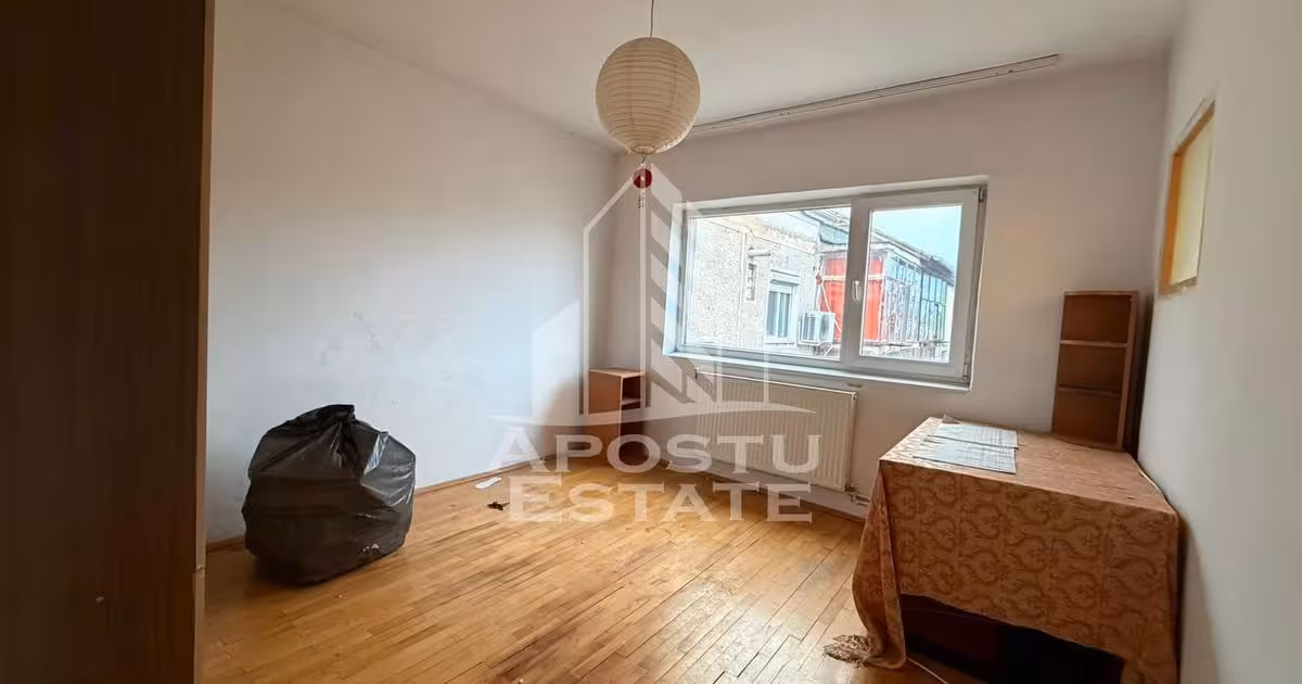 Apartament de vânzare cu 2 camere în zona Soarelui, Timișoara
