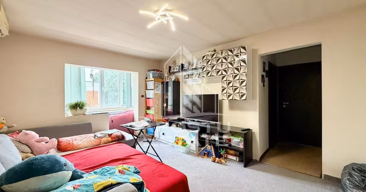 Apartament de vânzare cu 2 camere, mobilat în zona Aradului, Timișoara