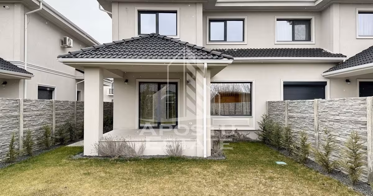 Duplex de vânzare cu 4 camere în Dumbrăvița