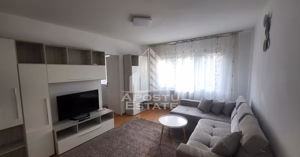 Apartament de vânzare cu 3 camere în zona Dacia, Timișoara