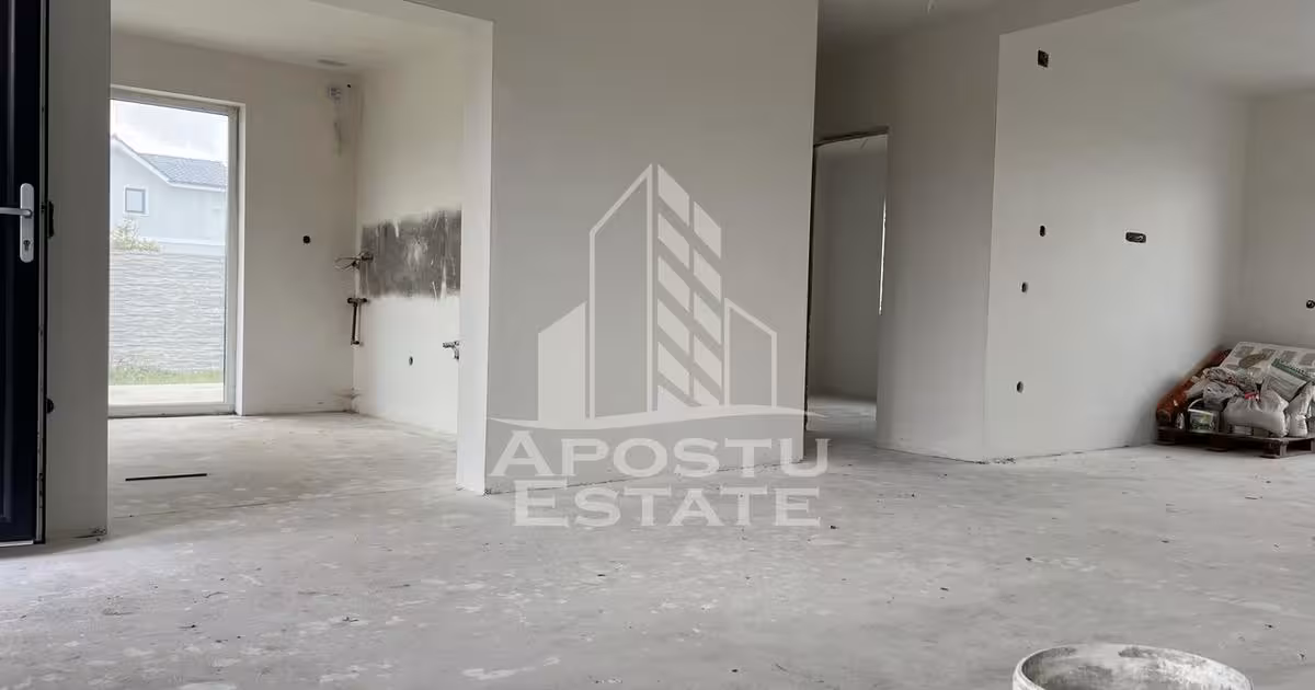 Casă de vânzare cu 5 camere în Sânandrei