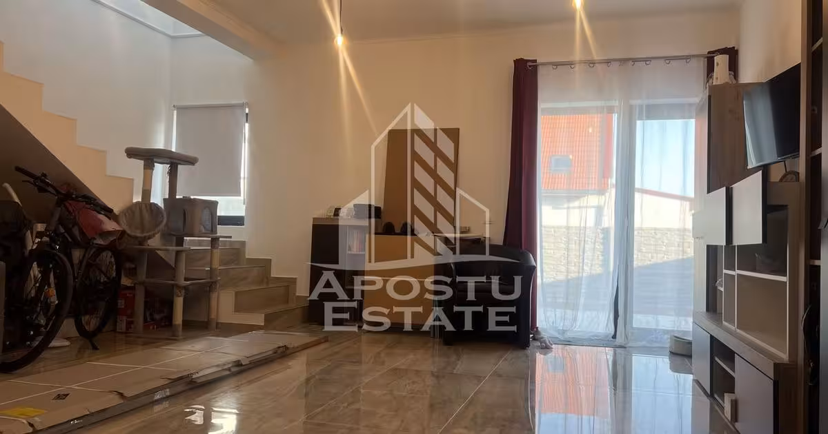Duplex de vânzare cu 3 camere în Sânandrei