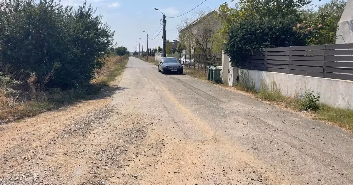 Teren Construcții intravilan de vânzare de 3250 mp, în Otopeni
