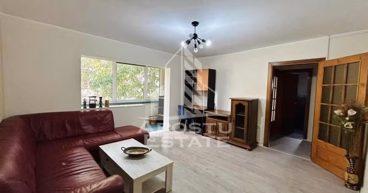 Apartament de vânzare cu 3 camere în zona Complex Studențesc, Timișoara