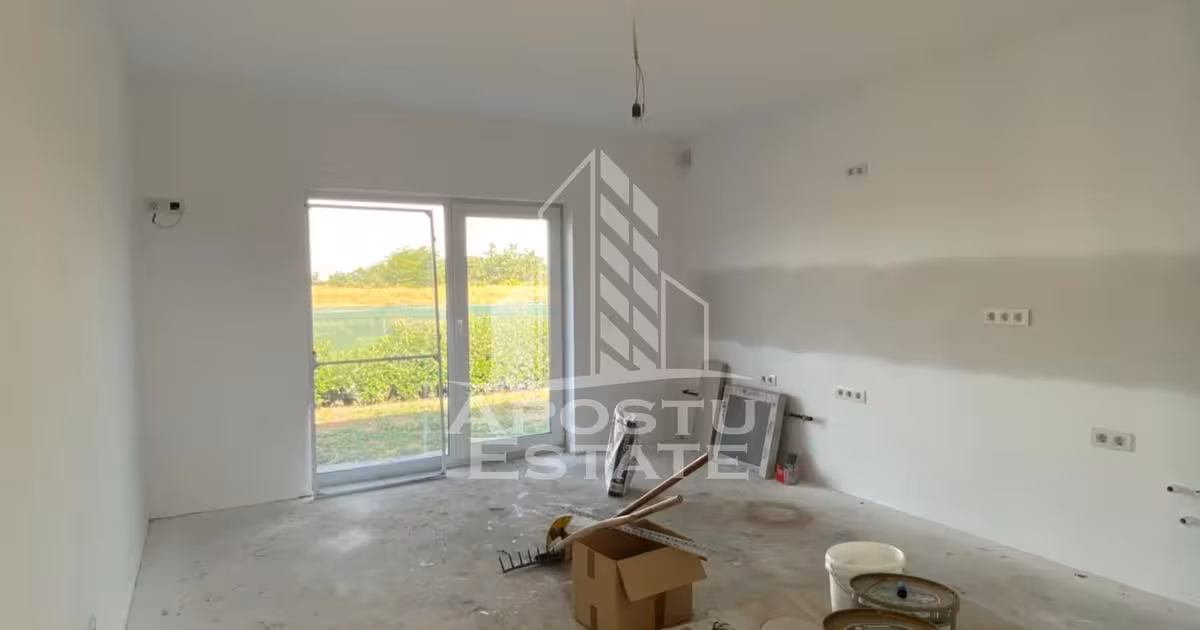 Casă individuală de vânzare cu 4 camere în Săcălaz