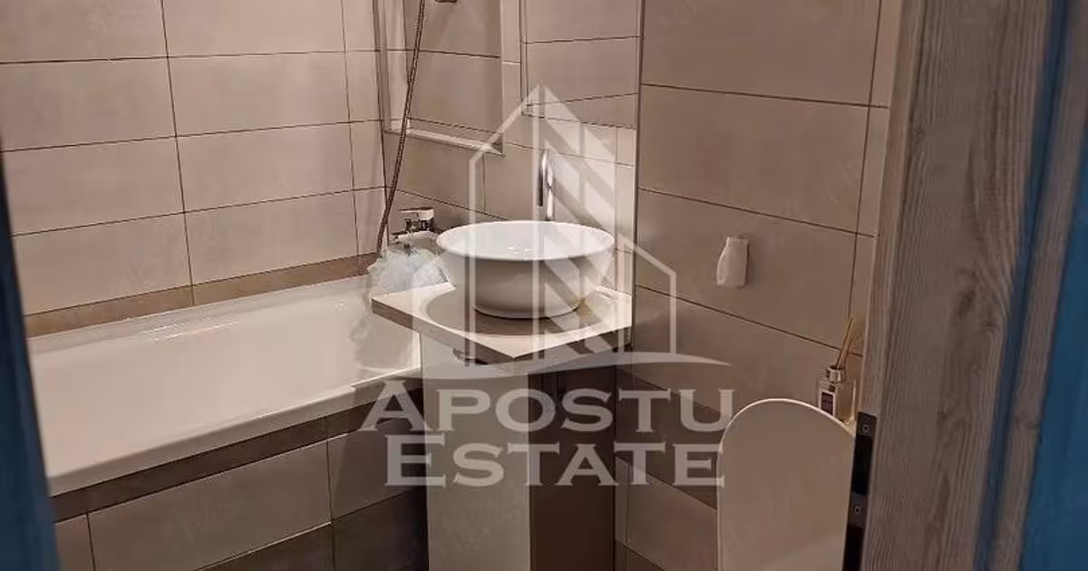 Apartament de vânzare cu 2 camere, mobilat în zona Iosefin, Timișoara