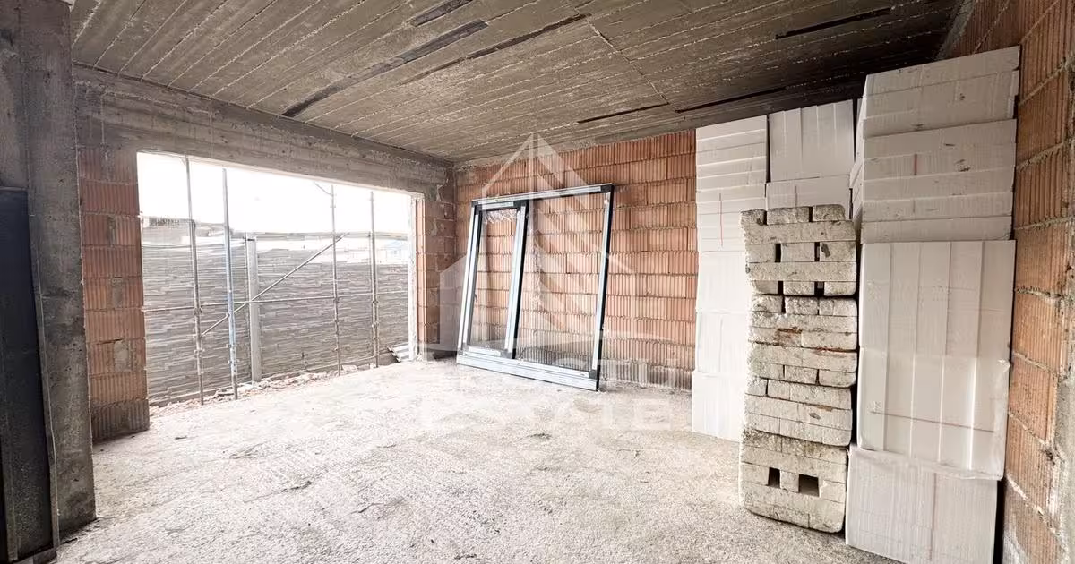 Duplex de vânzare cu 4 camere în Giroc