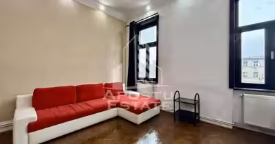 Garsonieră P-ța Unirii