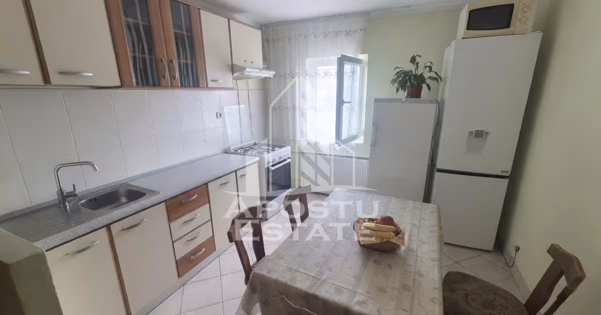Apartament de vânzare cu 3 camere în zona Dâmbovița, Timișoara