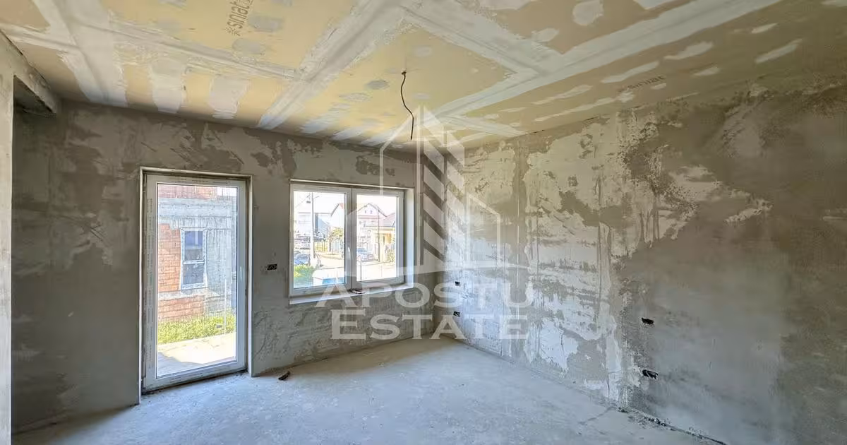 Casă de vânzare cu 4 camere în Dumbrăvița