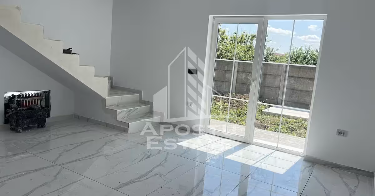 Duplex de vânzare cu 3 camere în Sânandrei
