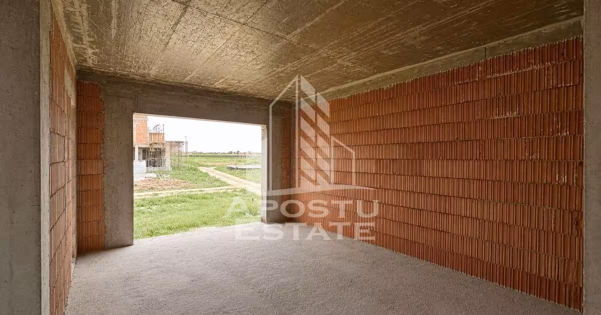 Casă individuală de vânzare cu 5 camere în Ghiroda