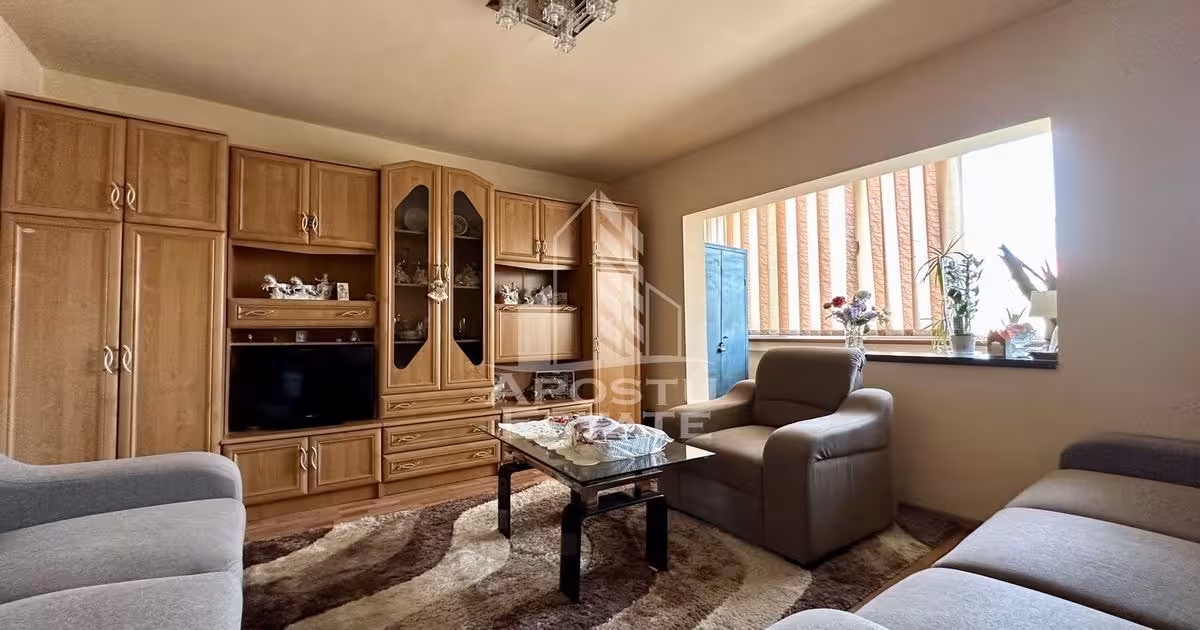 Apartament de vânzare cu 3 camere, mobilat în zona Aradului, Timișoara