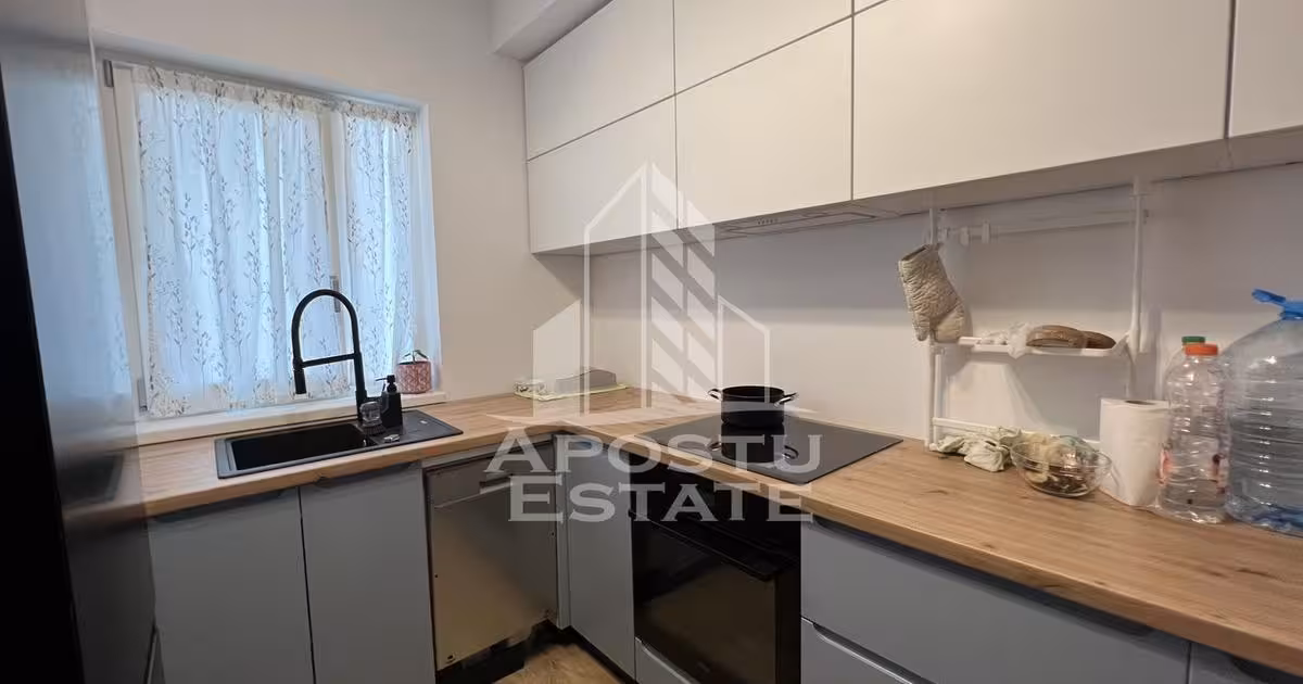 Casă de vânzare cu 3 camere în zona Braytim, Timișoara