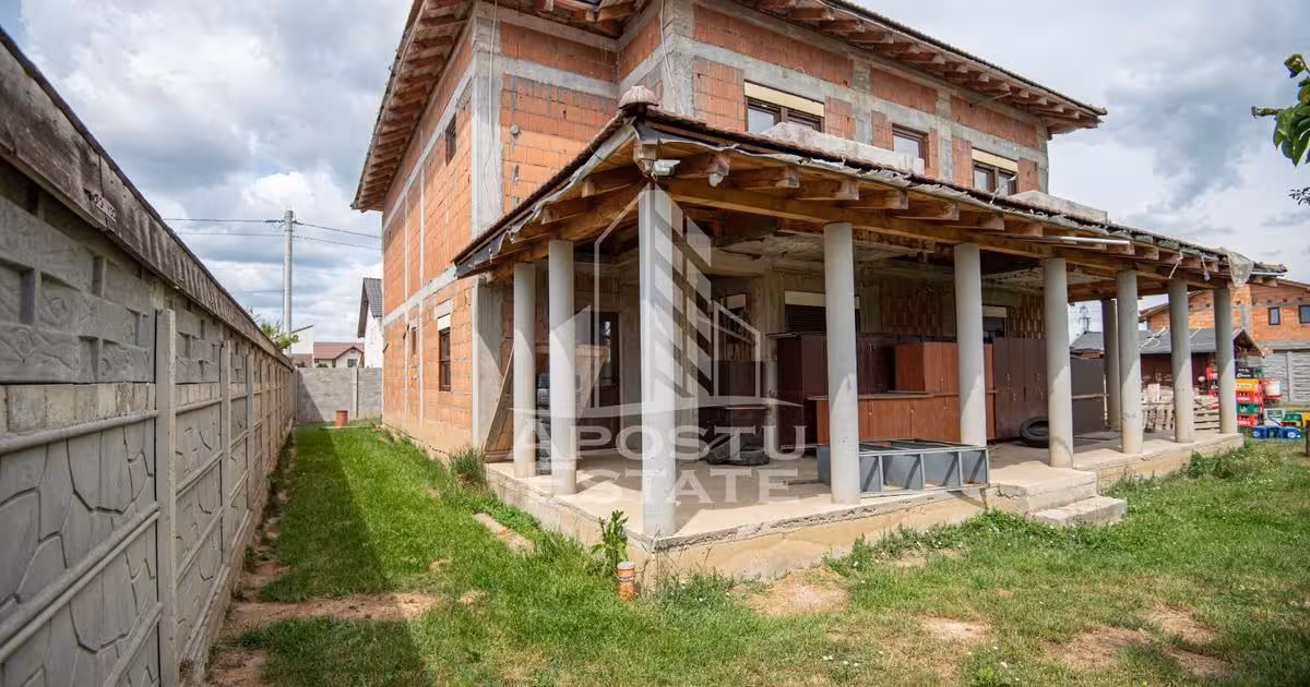 Casă individuală de vânzare cu 7 camere în Chișoda