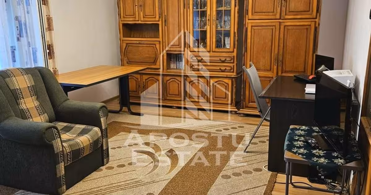 Apartament de vânzare cu 3 camere, mobilat în zona Fortuna, Arad
