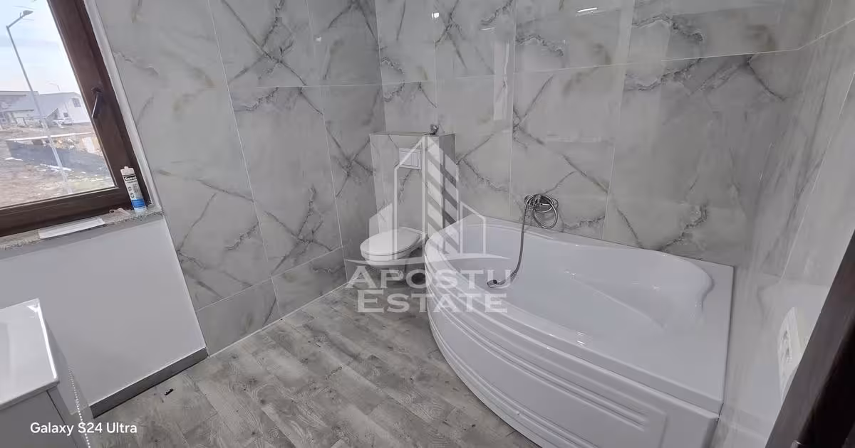 Duplex de vânzare cu 5 camere în Giarmata