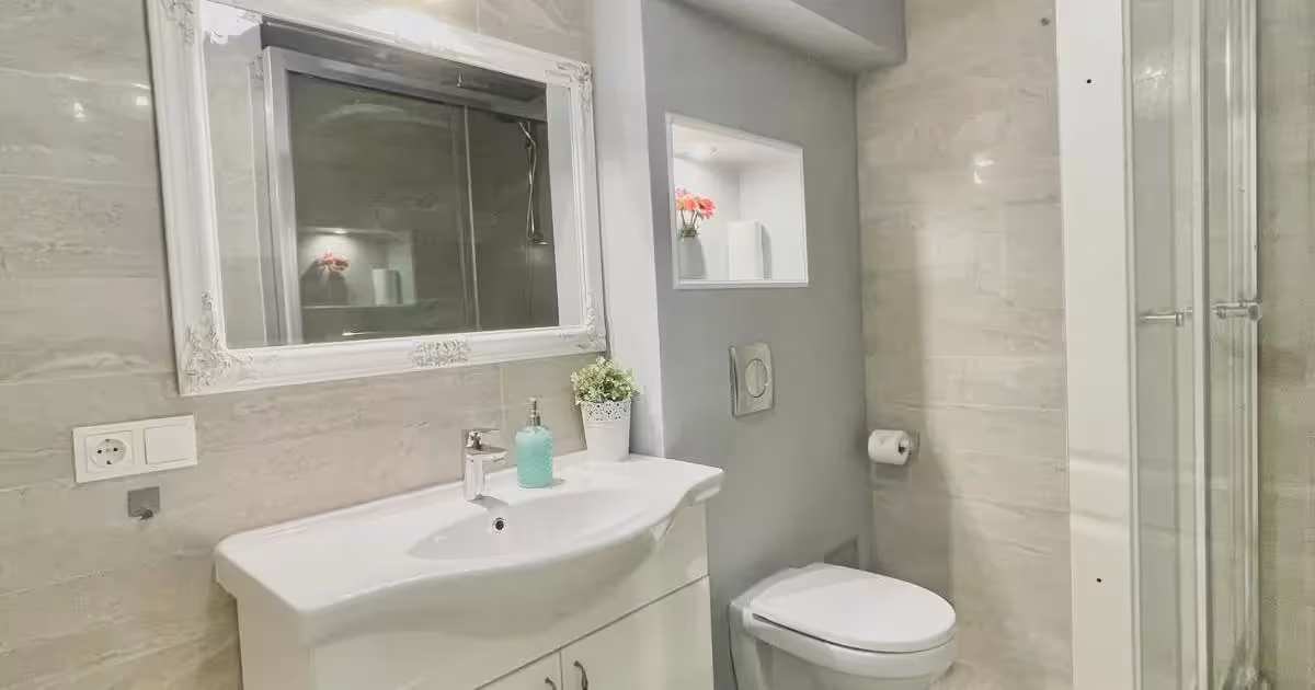 Apartament de vânzare cu 3 camere, mobilat în Predeal