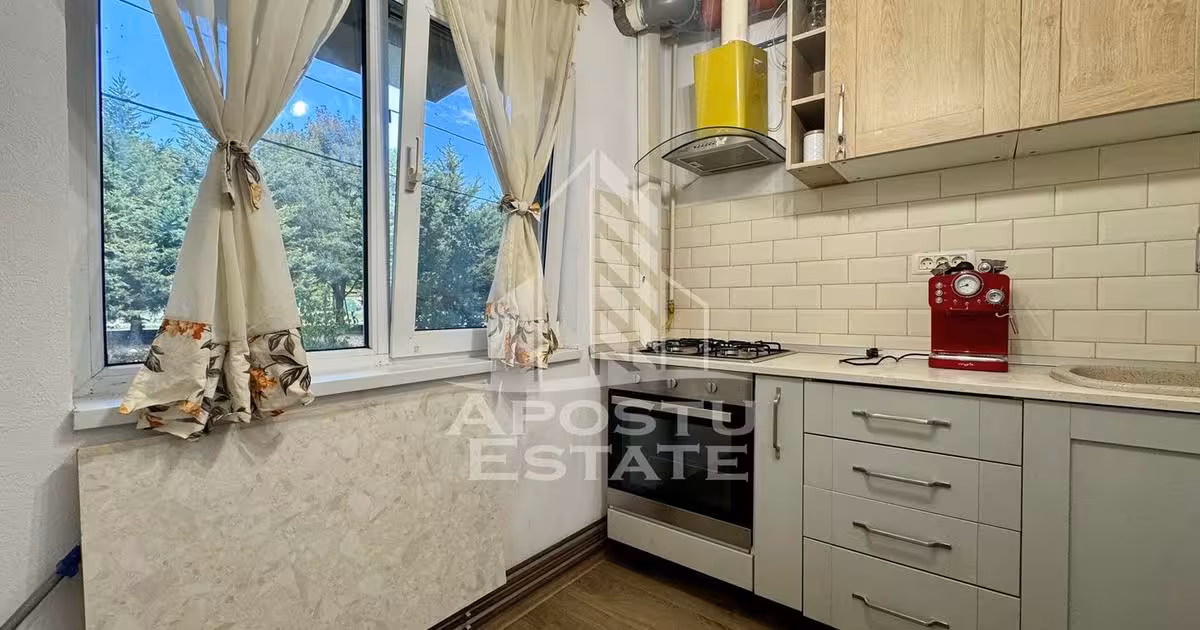 Apartament de vânzare cu 2 camere, mobilat în zona Telegrafului, Timișoara
