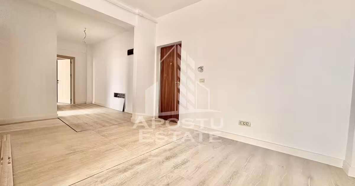 Apartament de vânzare cu 3 camere în Giroc