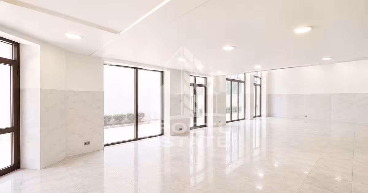 Spațiu comercial de vânzare de 466 mp, în zona Neptun, Timișoara