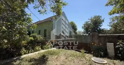 Casă Giulvăz