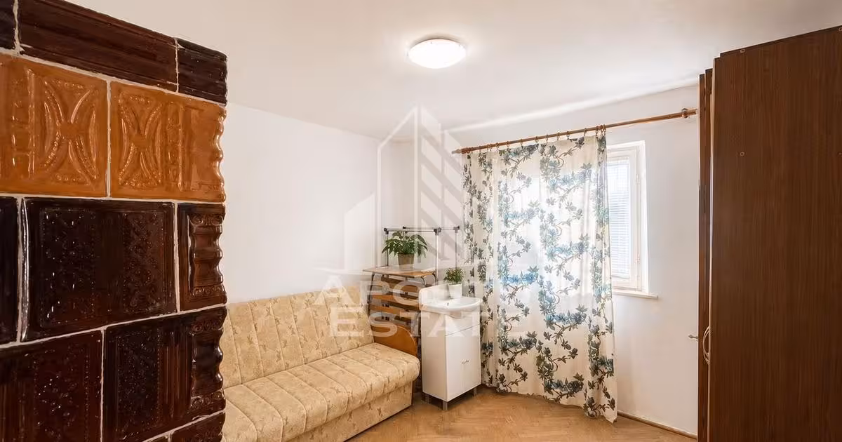 Casă individuală de vânzare cu 2 camere în Carani