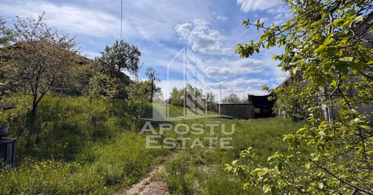 Teren Construcții intravilan de vânzare de 2880 mp, în Hunedoara