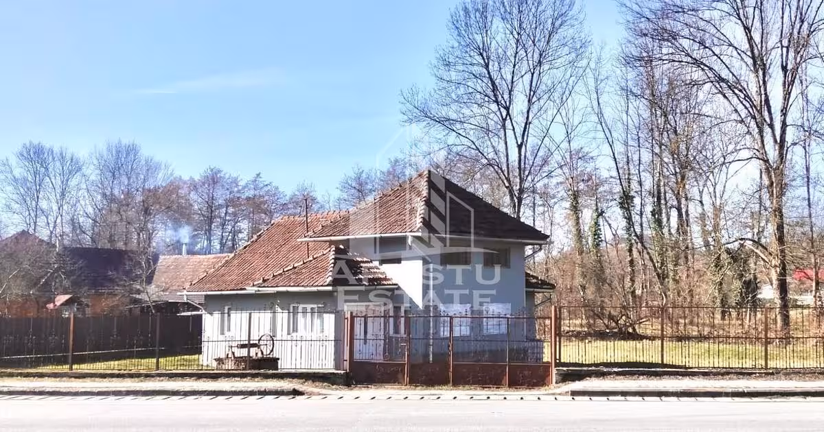 Casă individuală de vânzare cu 2 camere în Lazuri